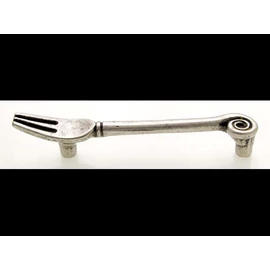 Rusztikus konyhabútor fogantyú antikolt ezüst villa formájú