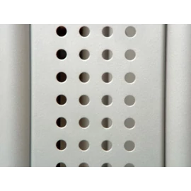 IRODAI ASZTALLÁB BETÉT CANBERRA-PECHINO 615mm RAL9006 KÖR LYUKAS ALUMÍNIUM